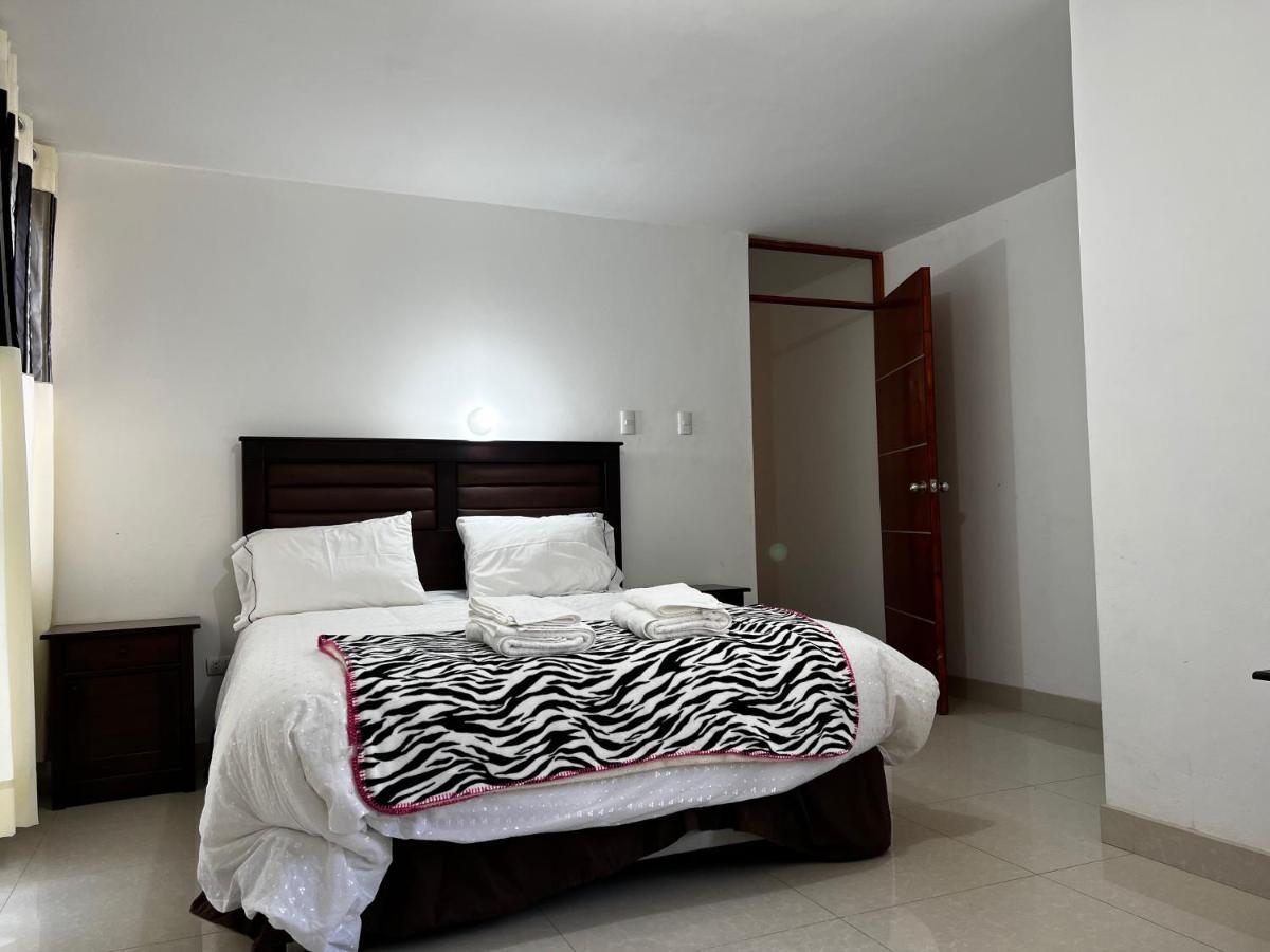 Hostal Santa Rosa Caraz Exterior photo
