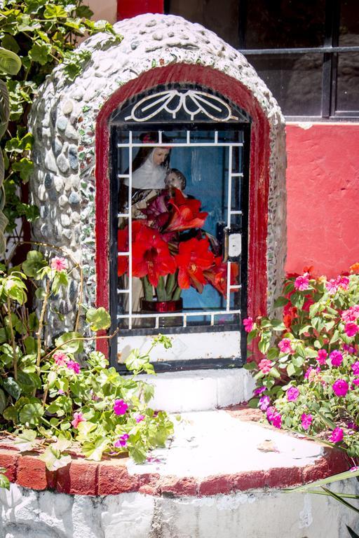 Hostal Santa Rosa Caraz Exterior photo