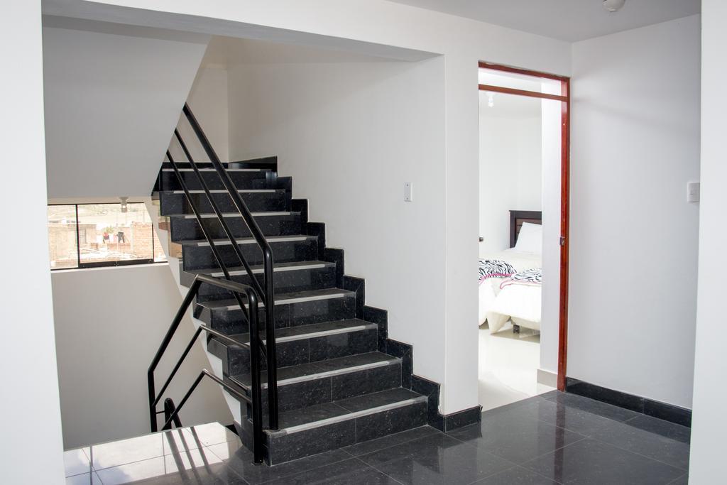 Hostal Santa Rosa Caraz Exterior photo